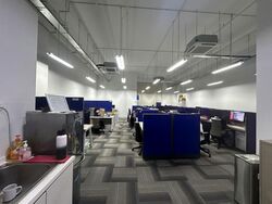 Hh @ Kallang (D13), Factory #575699341
